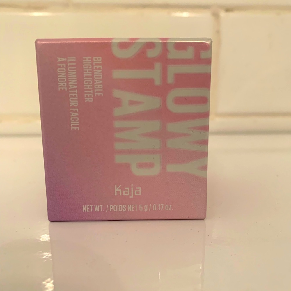 Kaja Glowy Highlight Stamp